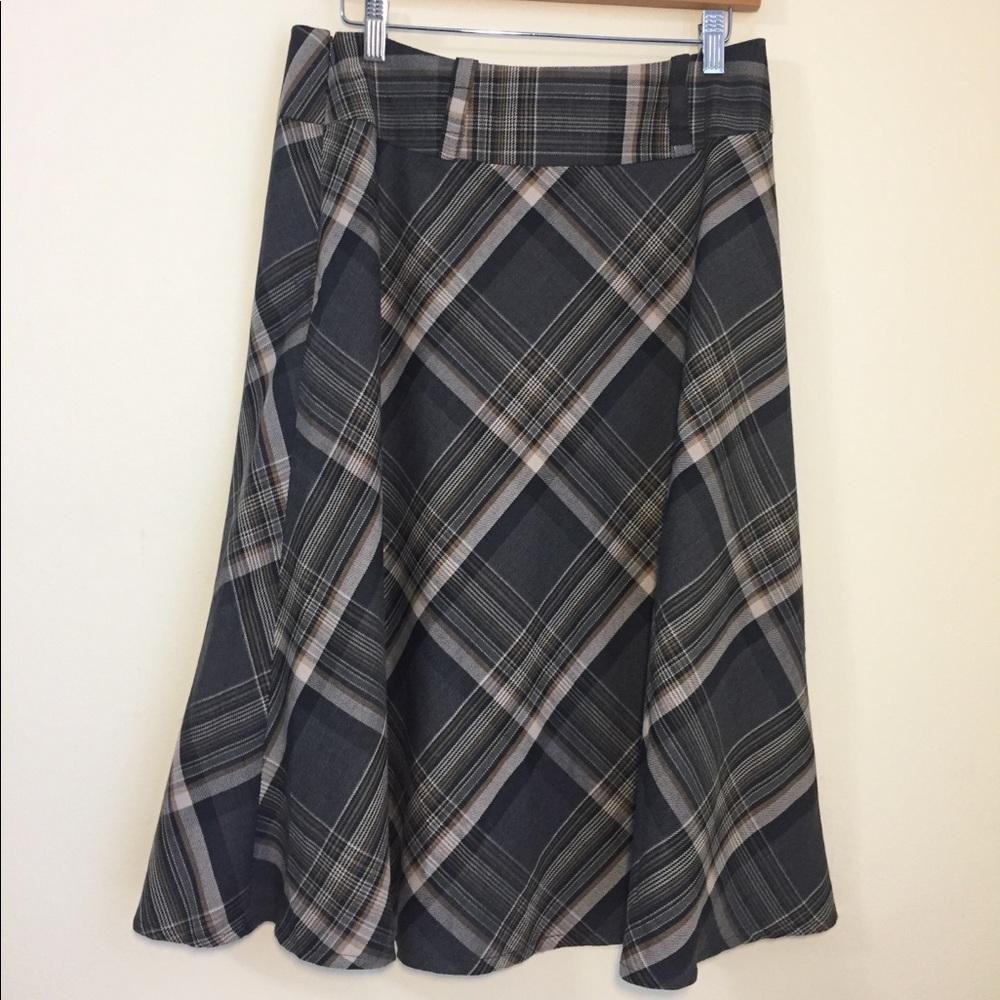 East 5th Plaid Fall Skirt Size 10